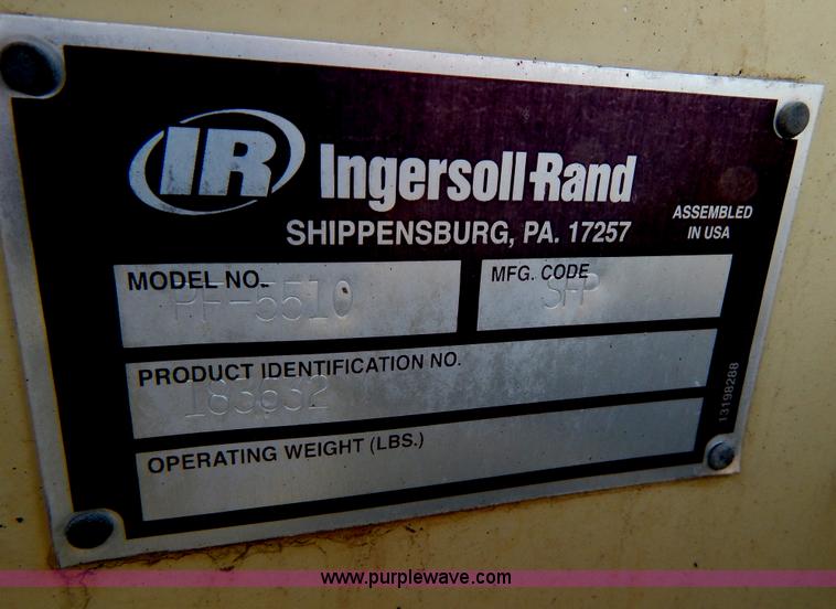 image for item I1026 2005 Blaw-Knox PF-5510 asphalt paver