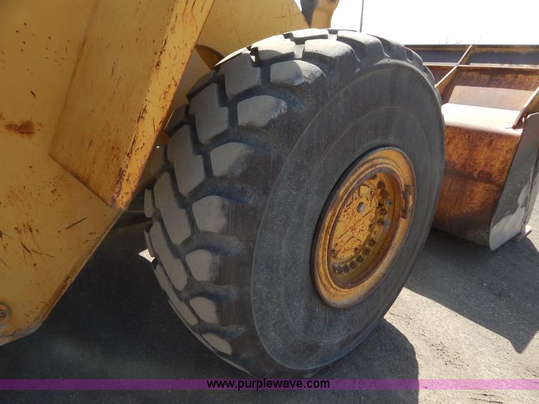 image for item I1028 1985 Caterpillar 980C wheel loader