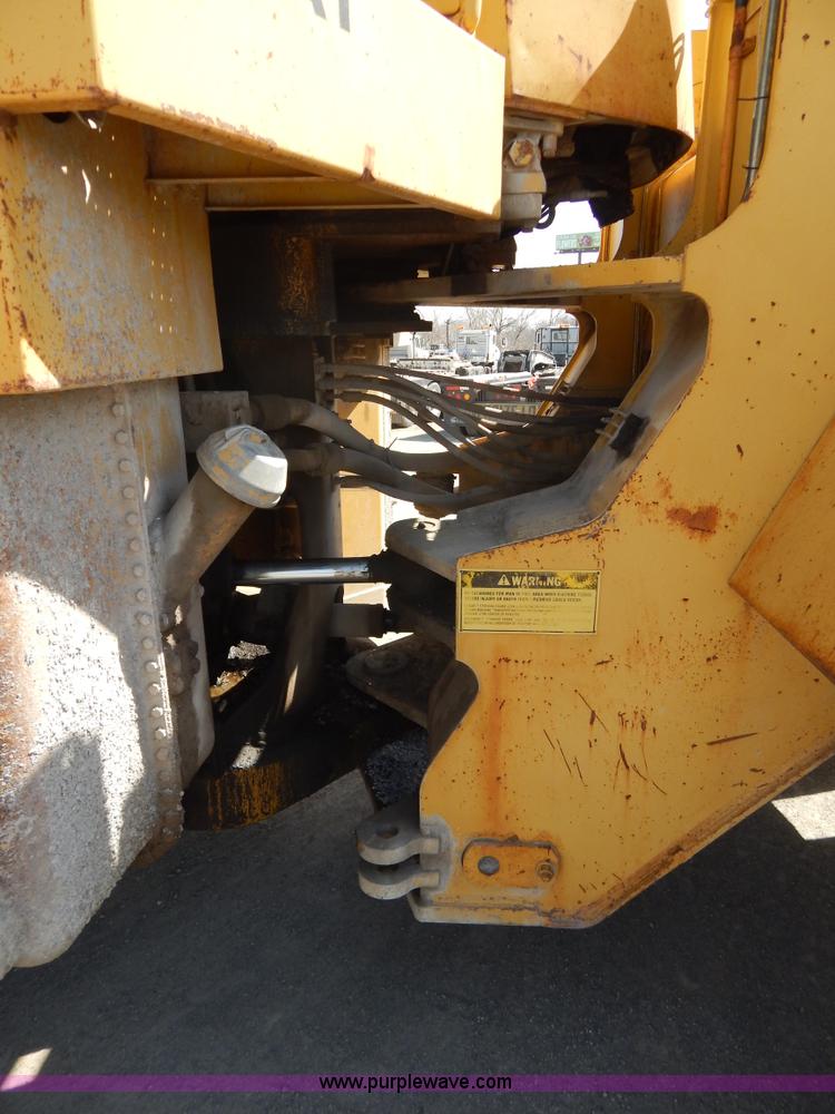 image for item I1028 1985 Caterpillar 980C wheel loader