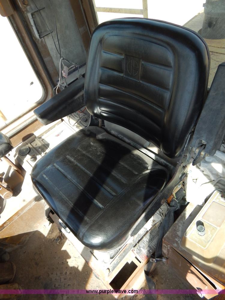 image for item I1028 1985 Caterpillar 980C wheel loader