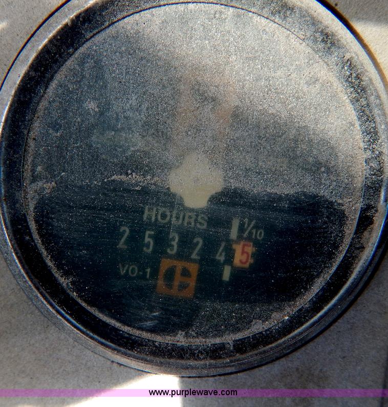 image for item I1028 1985 Caterpillar 980C wheel loader