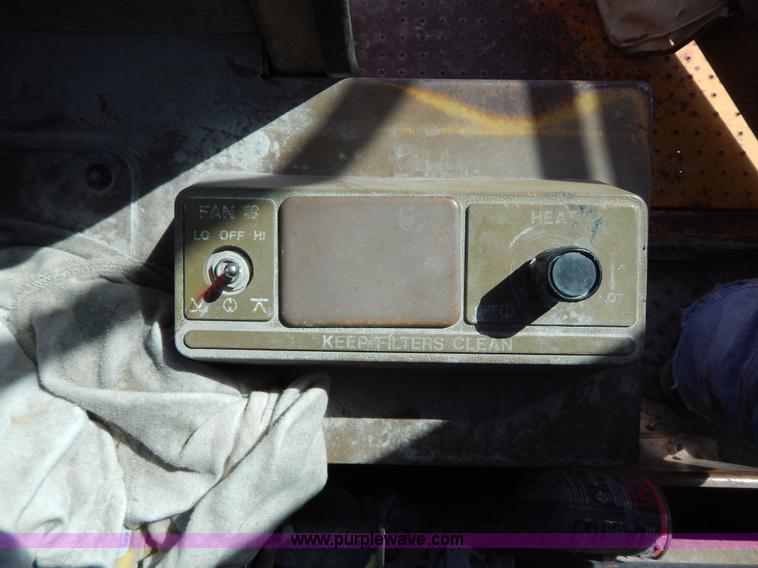 image for item I1028 1985 Caterpillar 980C wheel loader