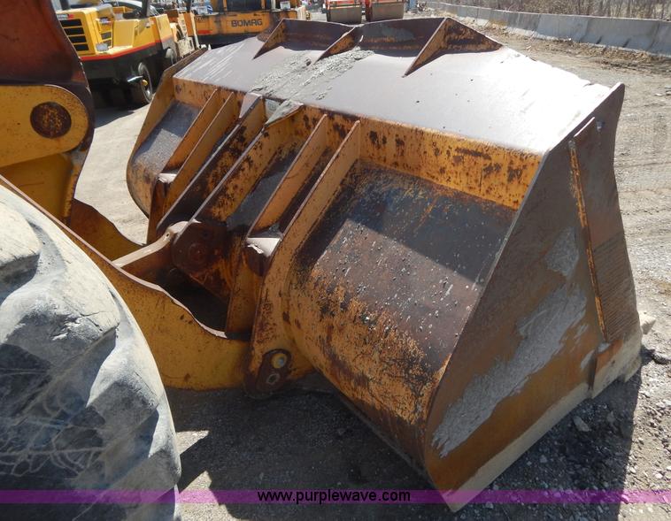 image for item I1033 1986 Komatsu WA450-1 wheel loader
