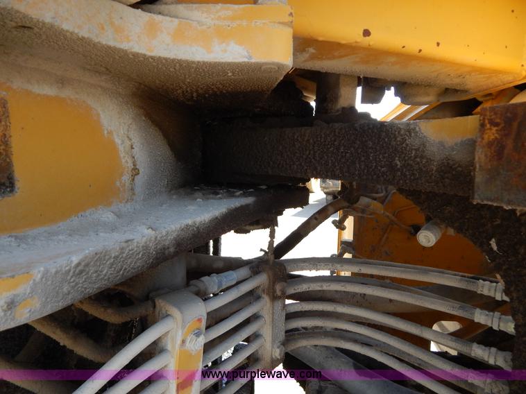 image for item I1033 1986 Komatsu WA450-1 wheel loader