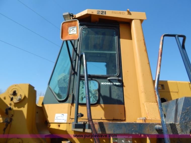 image for item I1033 1986 Komatsu WA450-1 wheel loader