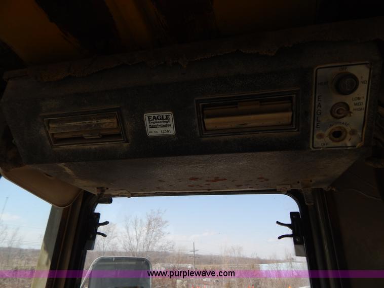 image for item I1033 1986 Komatsu WA450-1 wheel loader