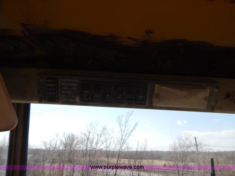 image for item I1033 1986 Komatsu WA450-1 wheel loader