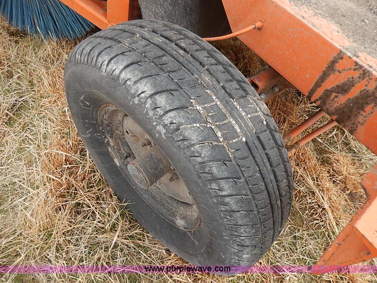 image for item I3723 1974 Broce Broom 10 broom