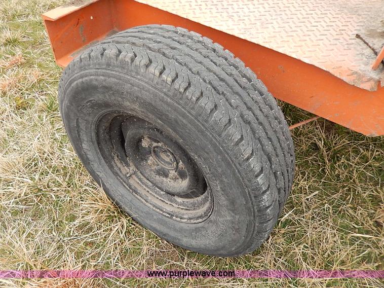 image for item I3723 1974 Broce Broom 10 broom