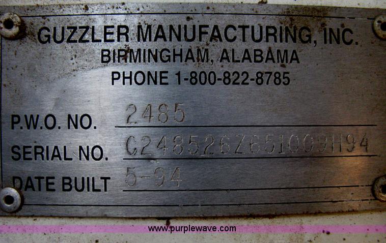 image for item I5548 1994 Ford LT8000 vacuum truck