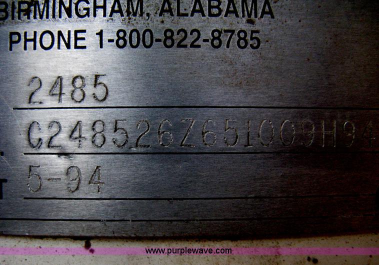 image for item I5548 1994 Ford LT8000 vacuum truck