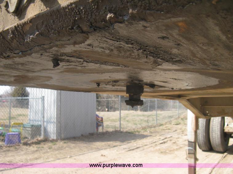 image for item I5549 1995 Clement barrel dump trailer