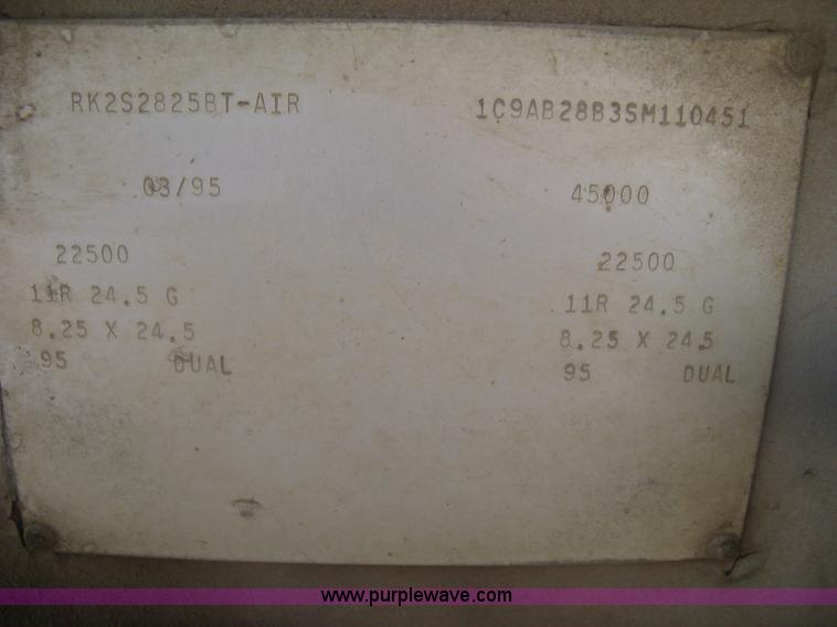 image for item I5549 1995 Clement barrel dump trailer