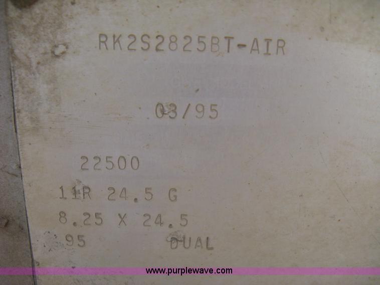 image for item I5549 1995 Clement barrel dump trailer