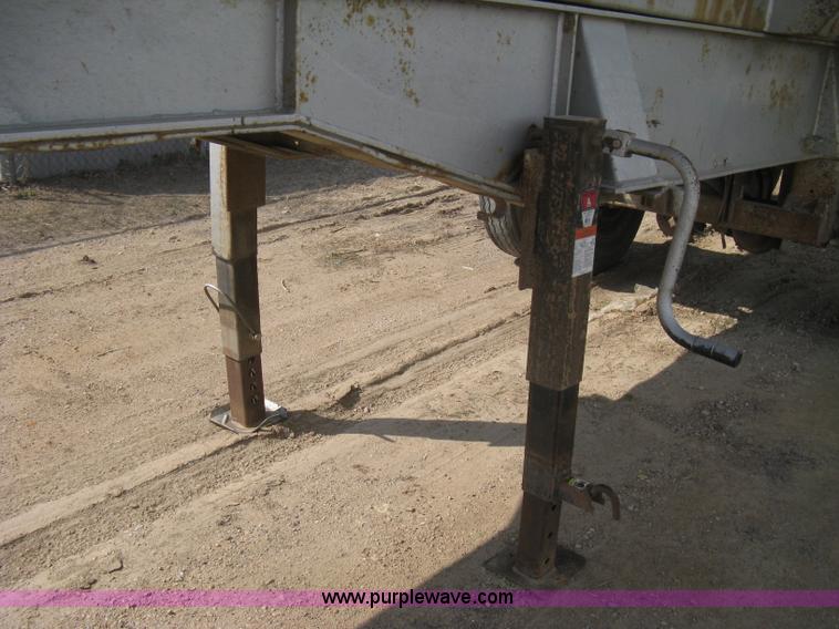 image for item I5549 1995 Clement barrel dump trailer