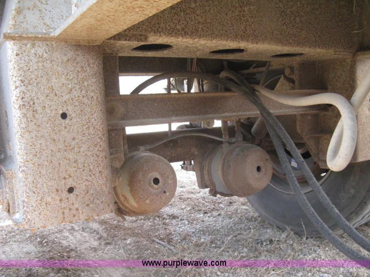 image for item I5549 1995 Clement barrel dump trailer