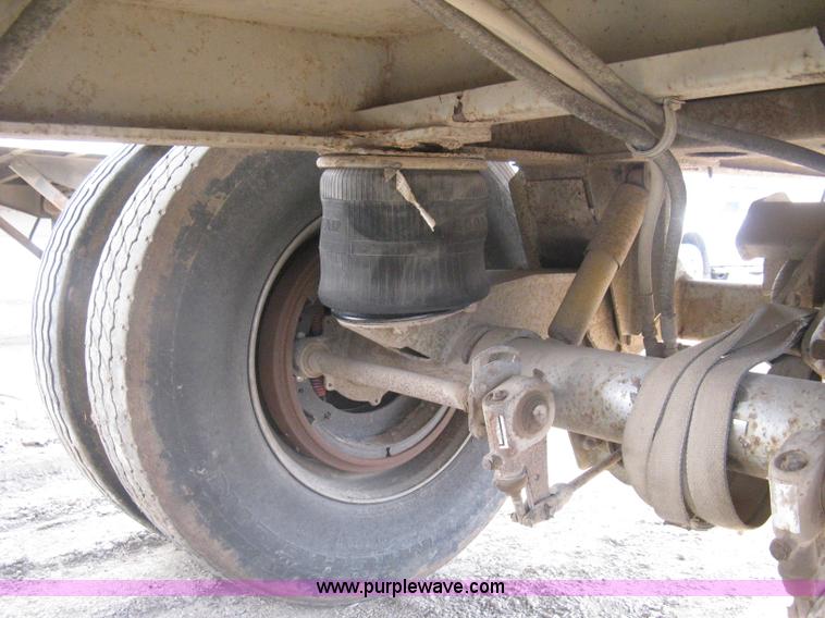 image for item I5549 1995 Clement barrel dump trailer