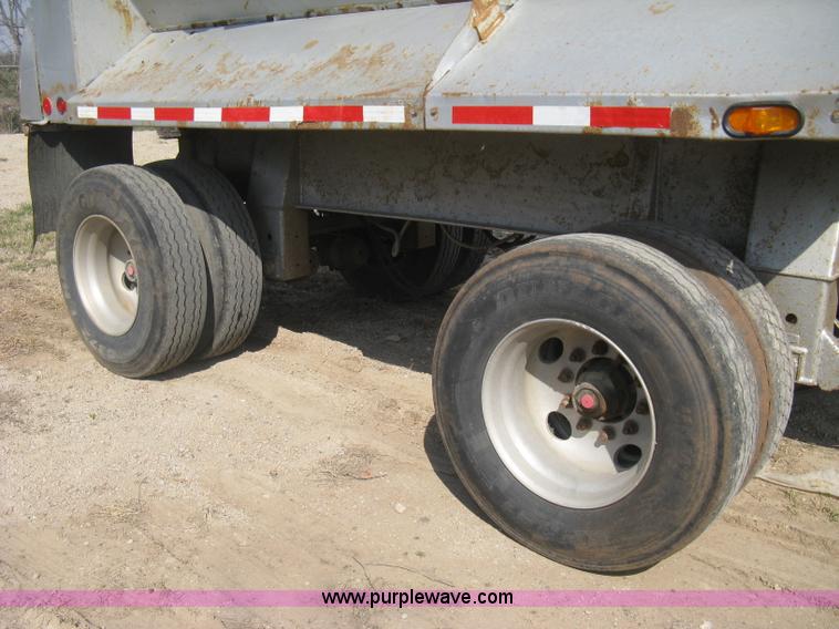 image for item I5549 1995 Clement barrel dump trailer