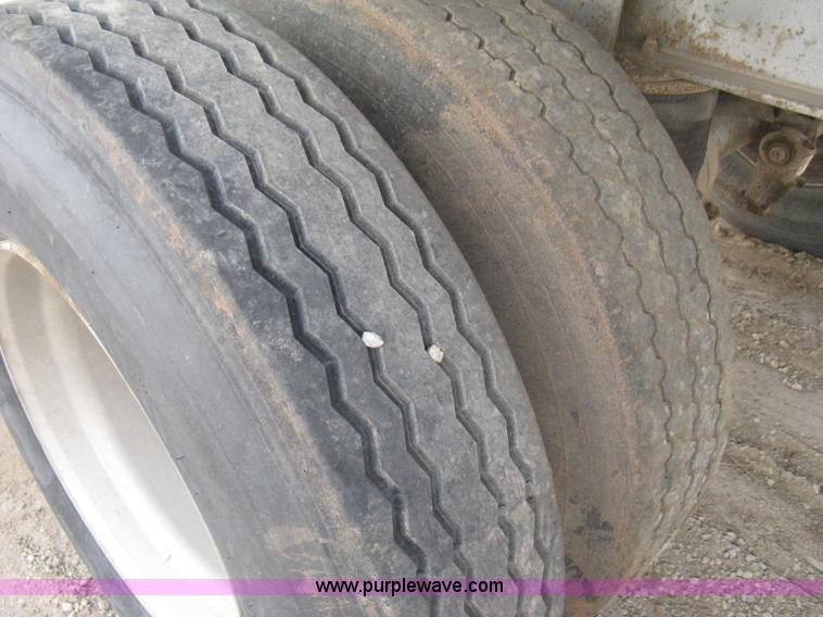 image for item I5549 1995 Clement barrel dump trailer