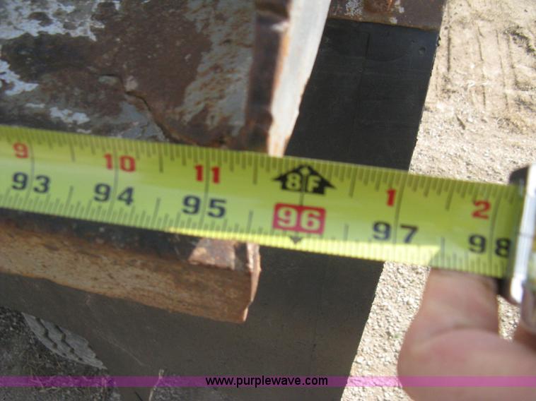 image for item I5549 1995 Clement barrel dump trailer