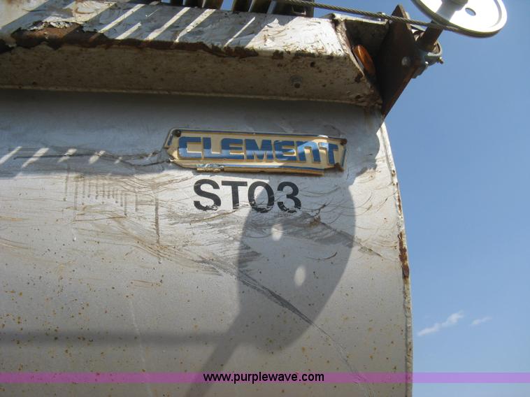 image for item I5549 1995 Clement barrel dump trailer