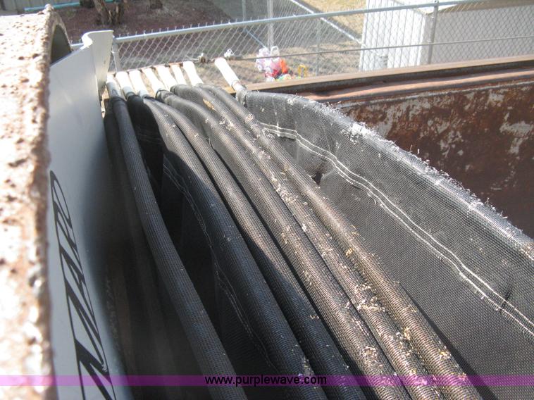 image for item I5549 1995 Clement barrel dump trailer