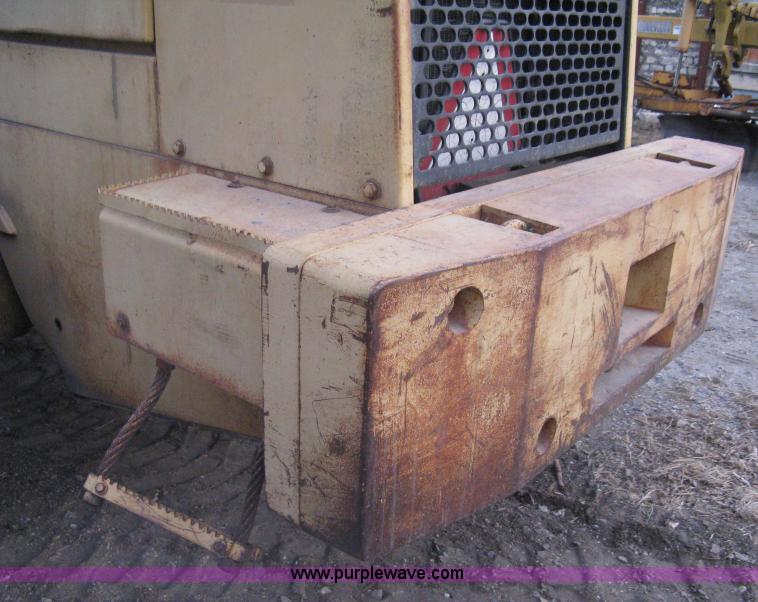 image for item I5550 1993 John Deere 644E loader