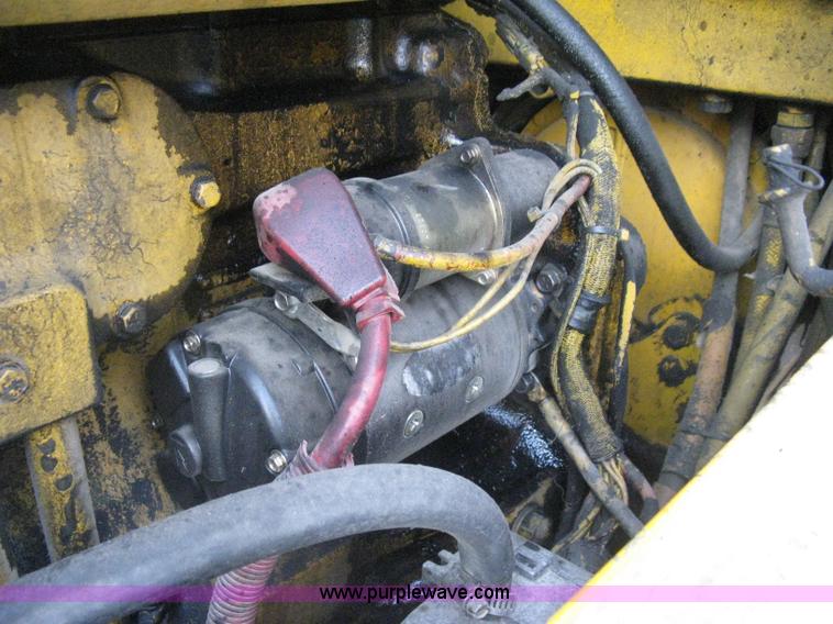 image for item I5550 1993 John Deere 644E loader