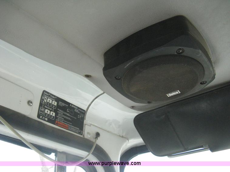 image for item I5551 1997 Volvo WGM25 flatbed truck