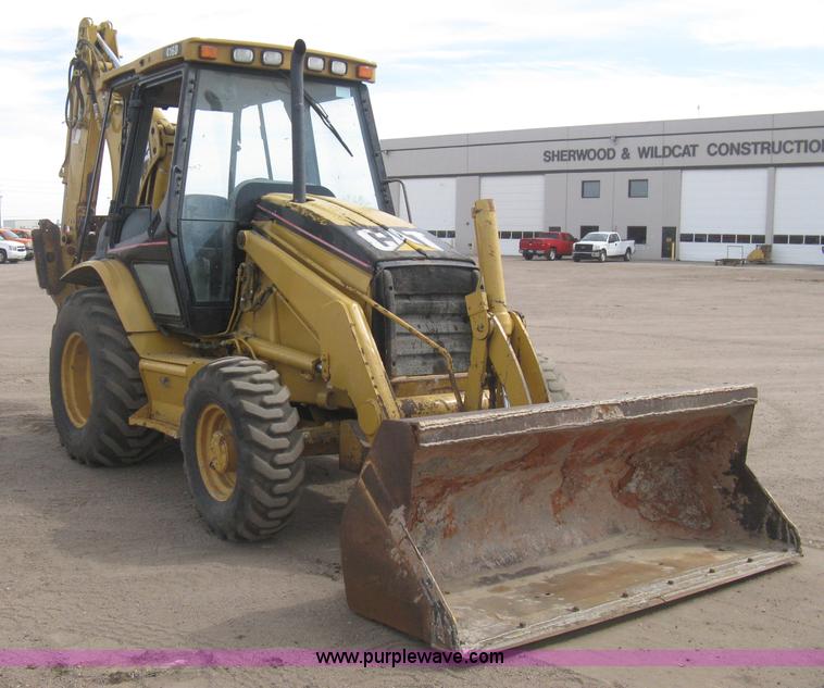 image for item I5552 2002 Caterpillar 416D backhoe
