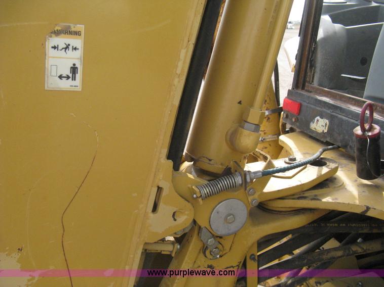 image for item I5552 2002 Caterpillar 416D backhoe