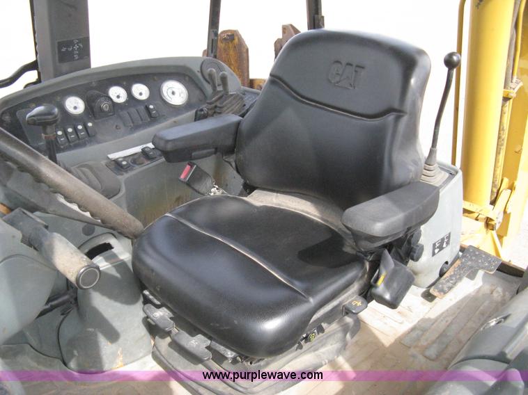 image for item I5552 2002 Caterpillar 416D backhoe