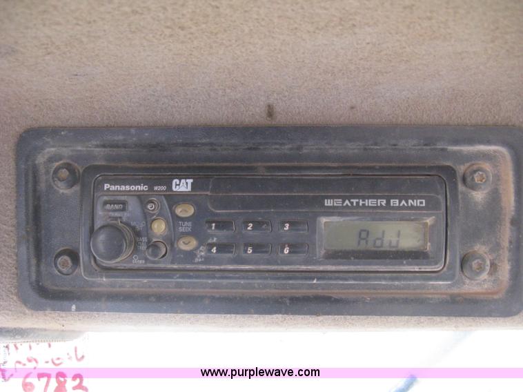 image for item I5552 2002 Caterpillar 416D backhoe