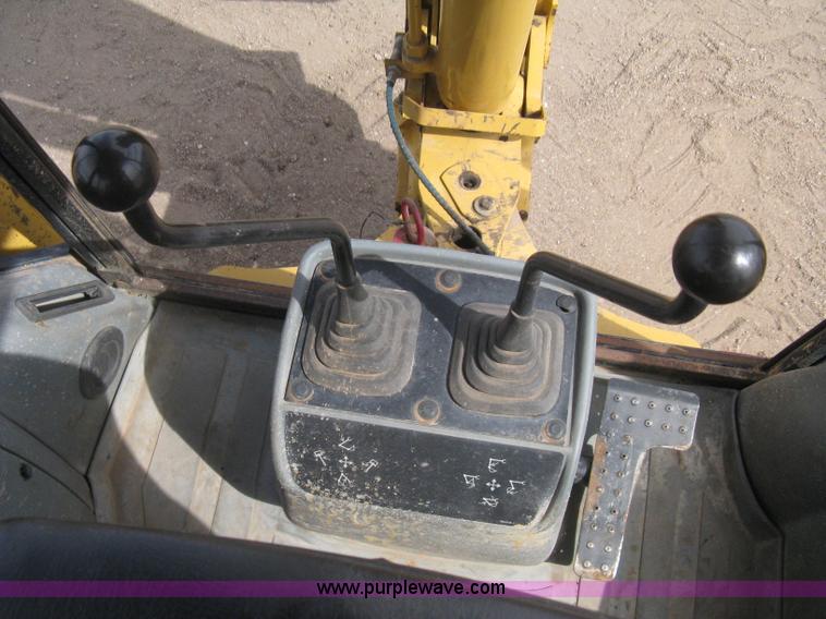 image for item I5552 2002 Caterpillar 416D backhoe