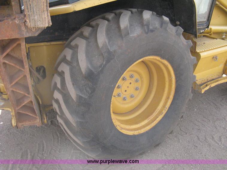 image for item I5552 2002 Caterpillar 416D backhoe