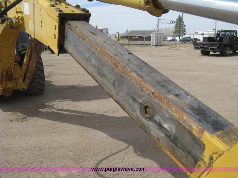 image for item I5552 2002 Caterpillar 416D backhoe