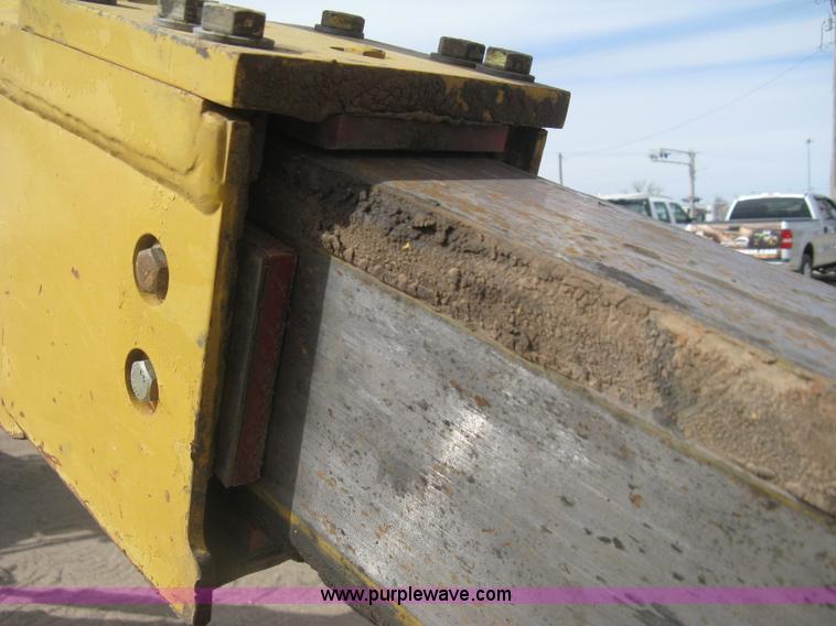 image for item I5552 2002 Caterpillar 416D backhoe