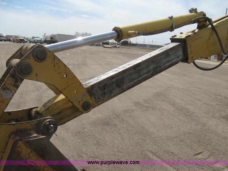 image for item I5552 2002 Caterpillar 416D backhoe