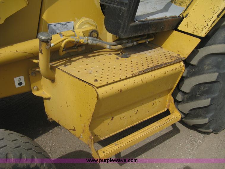 image for item I5554 1998 Caterpillar 416C backhoe