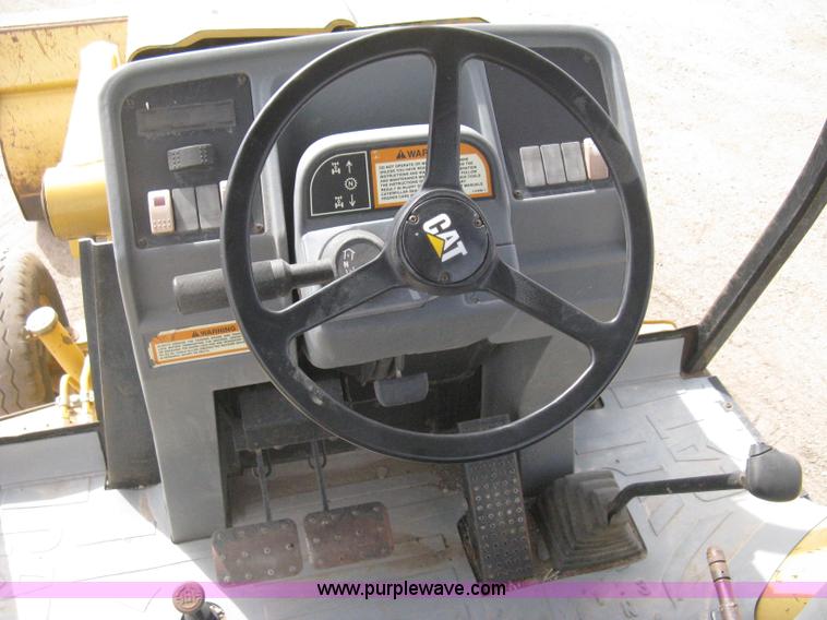 image for item I5554 1998 Caterpillar 416C backhoe