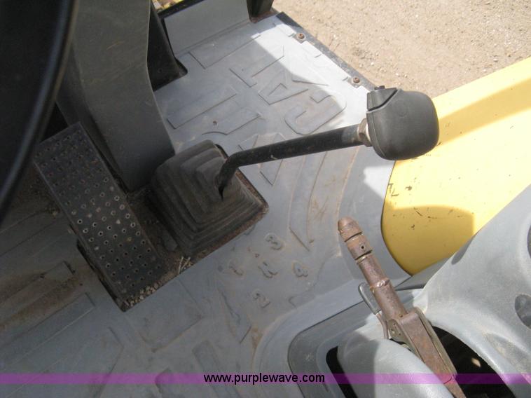 image for item I5554 1998 Caterpillar 416C backhoe