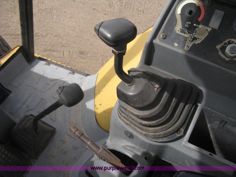 image for item I5554 1998 Caterpillar 416C backhoe