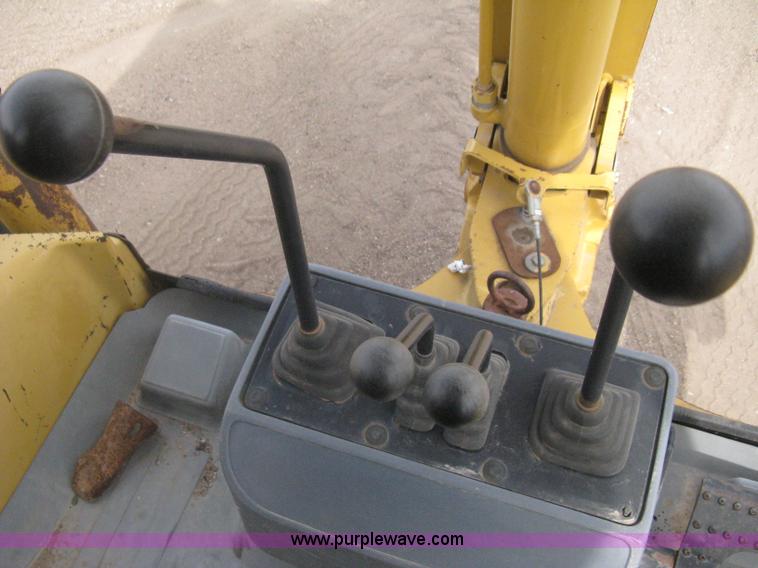 image for item I5554 1998 Caterpillar 416C backhoe