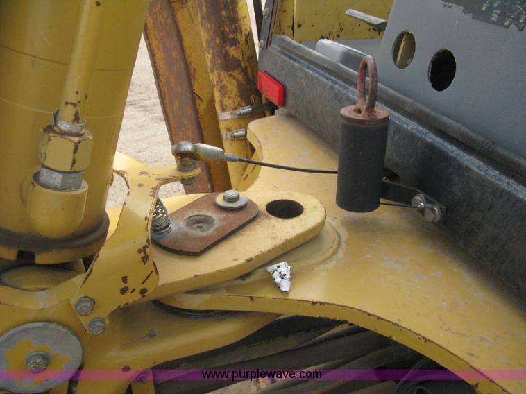 image for item I5554 1998 Caterpillar 416C backhoe