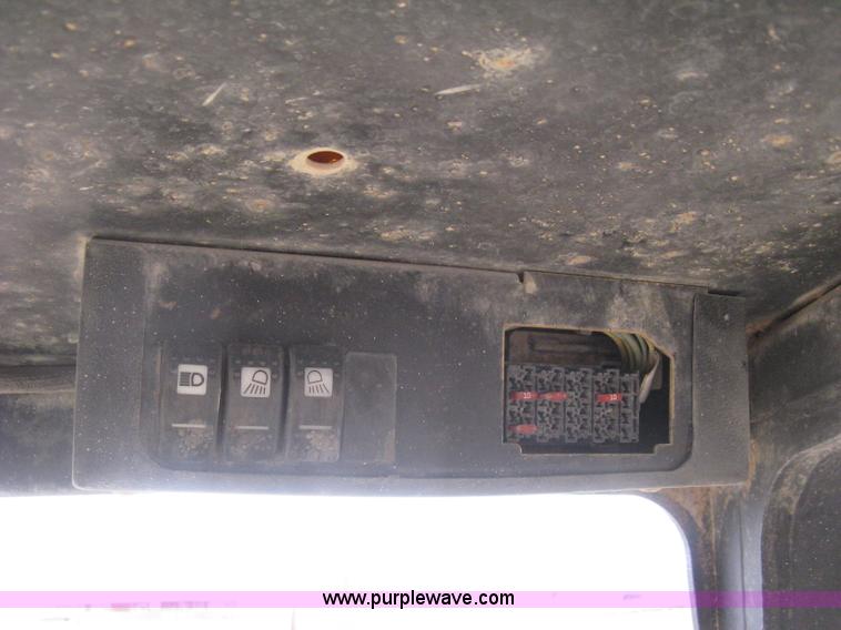 image for item I5554 1998 Caterpillar 416C backhoe