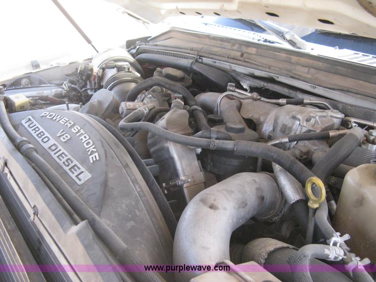 image for item I5555 2009 Ford F350 Super Duty XL Crew Cab flatbed truck