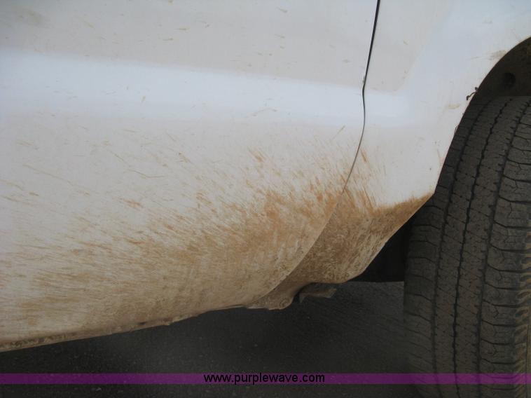 image for item I5556 2008 Ford F350 Super Duty XL Crew Cab pickup truck