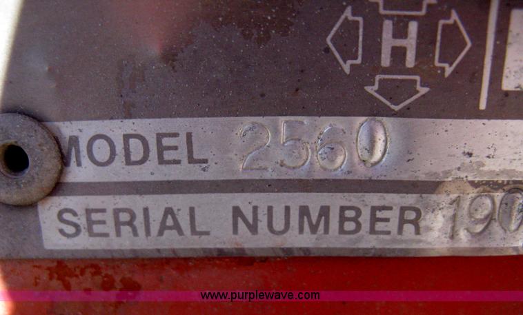 image for item I5568 Hunter Lift 2560 electric scissor lift