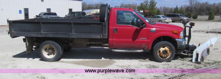 image for item I7130 2004 Ford F550 dump bed truck