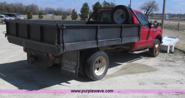 image for item I7130 2004 Ford F550 dump bed truck